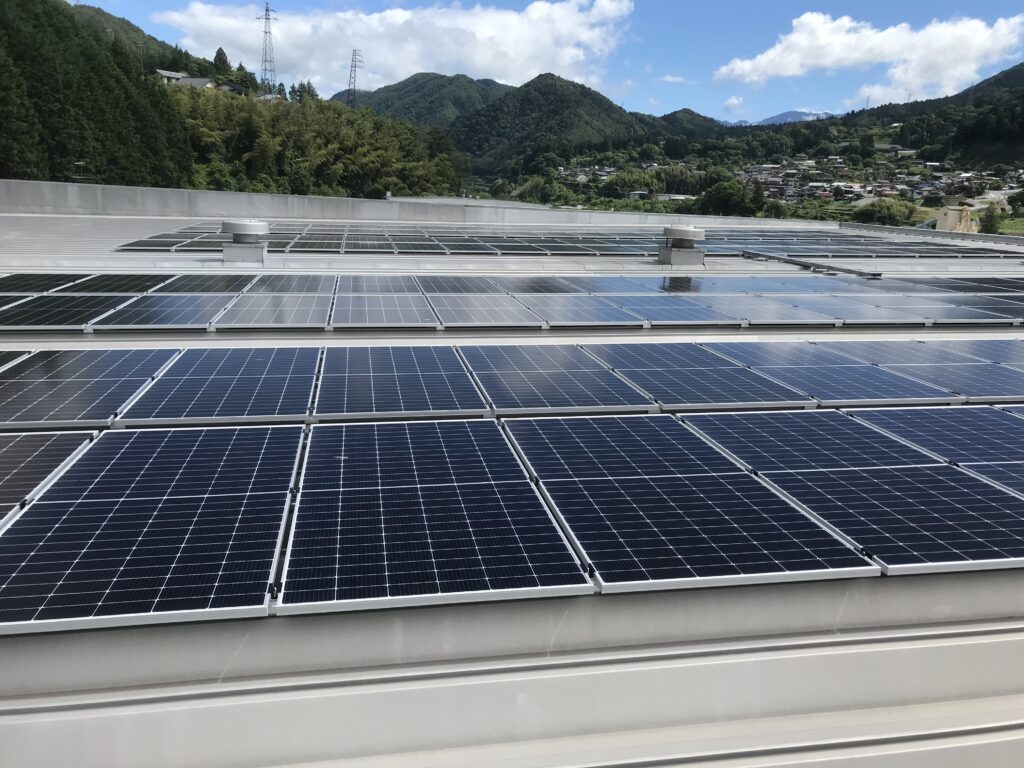 工場屋根上等の案件６
